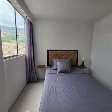Apartamento Vistas Lindas Cerca Centro Medellín Exteriér fotografie