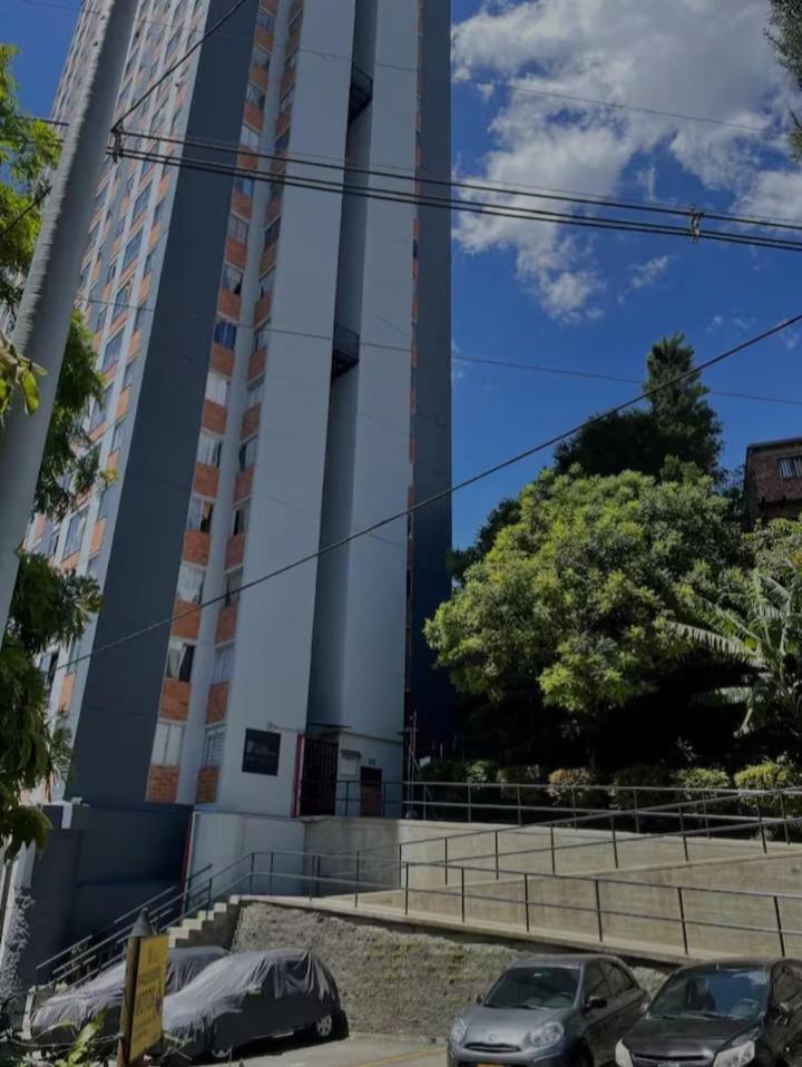 Apartamento Vistas Lindas Cerca Centro Medellín Exteriér fotografie